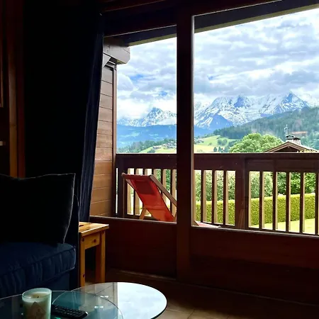 Mont-blanc View & Hiking Trailhead!